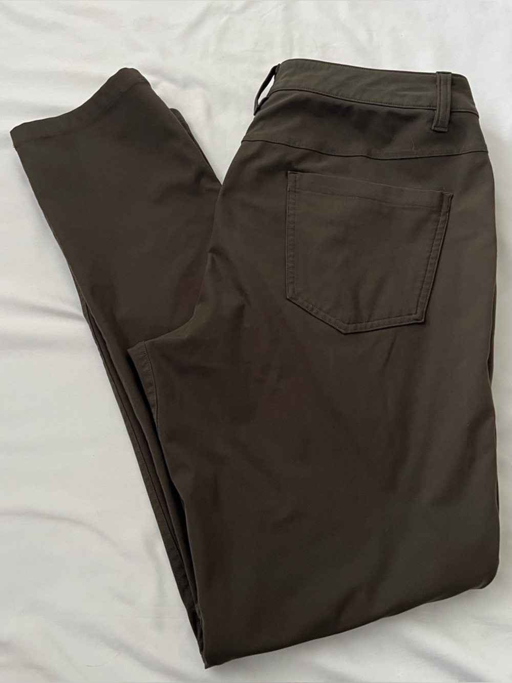 LULULEMON  ABC Slim Warpstreme 5 Pocket Casual Pants Sz 31 Green
29” inseam